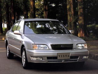  Vista (V40) 1994-1998